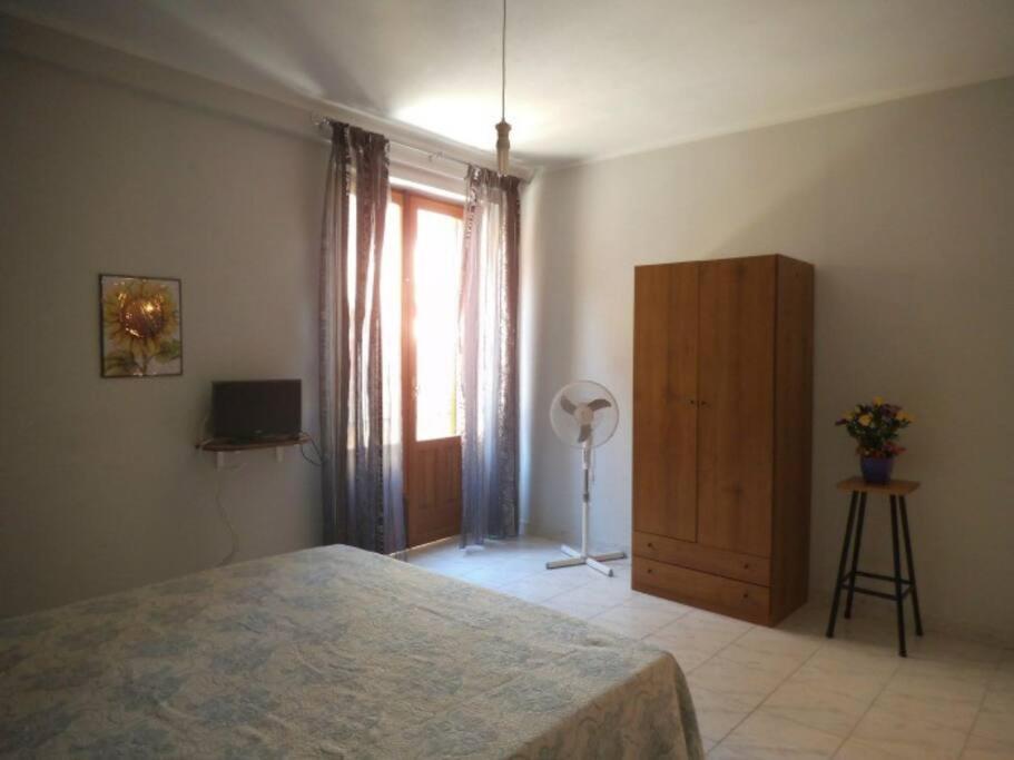 Bilocale Piano Base Appartement Castellammare del Golfo Buitenkant foto